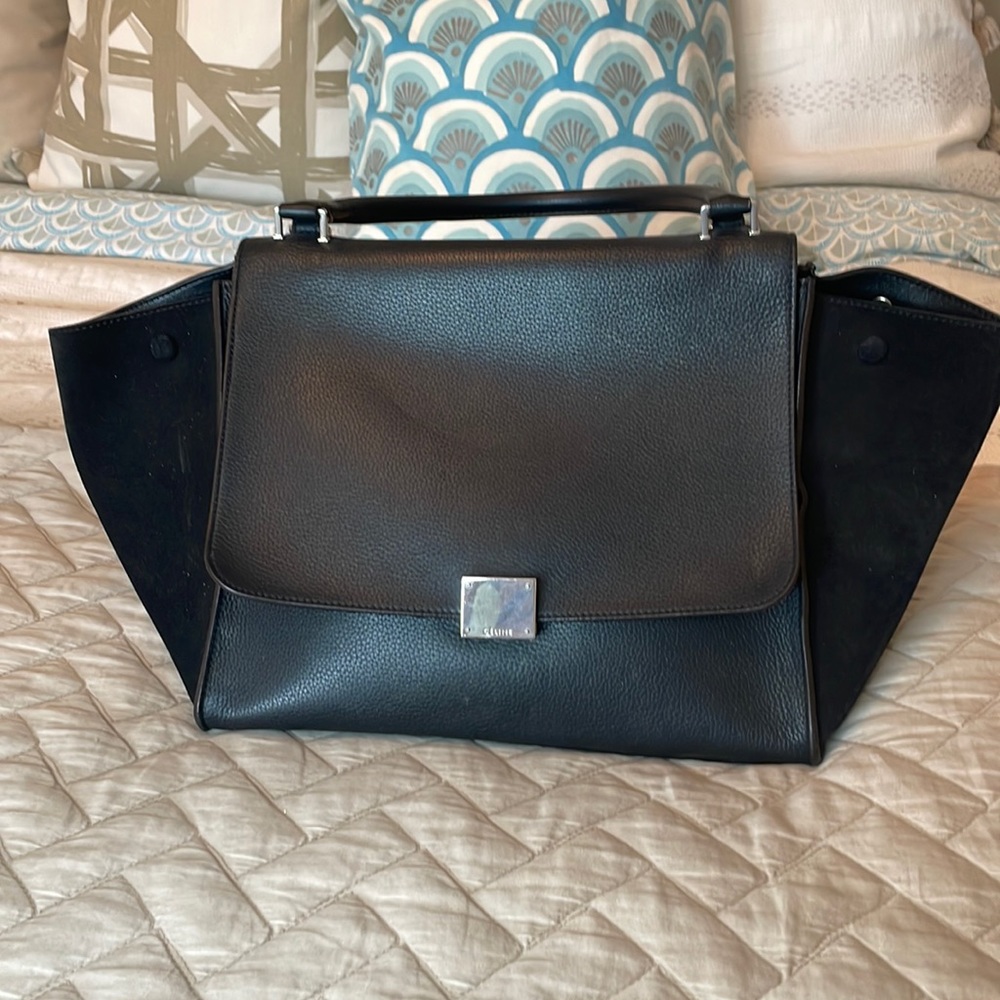 Celine Trapeze Bag in Black